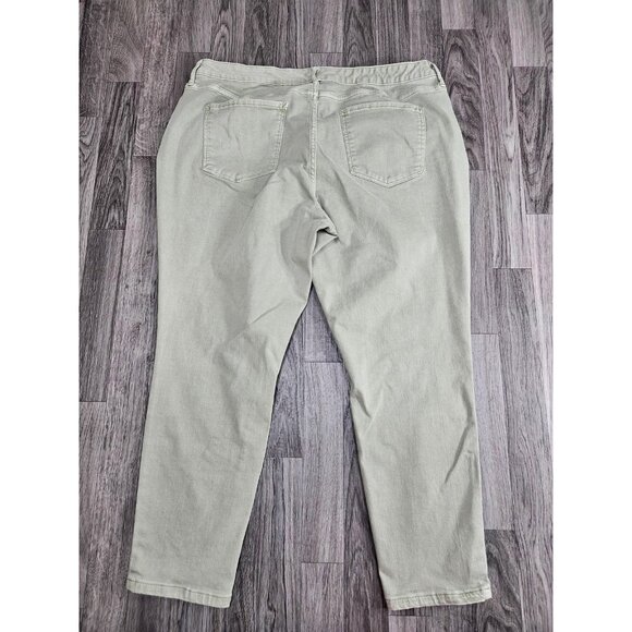 (3/$35) a.n.a Jeans Womens 18W Sage Green Mid-Rise Skinny Ankle Plus Size Denim - Picture 2 of 11